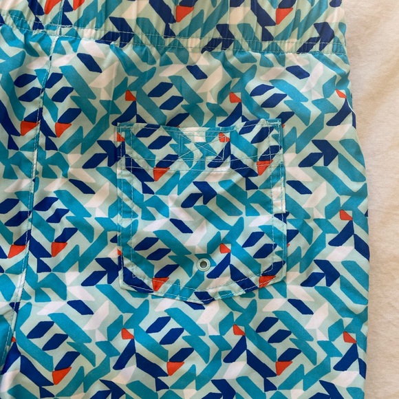 Abercrombie Kids Boy’s XL swim suit - Picture 5 of 6